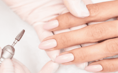 Blushed Nails – Der Nageltrend 2025 für einen frischen, natürlichen Look